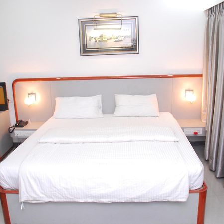 Blue Diamond The Hotel Korba Екстериор снимка