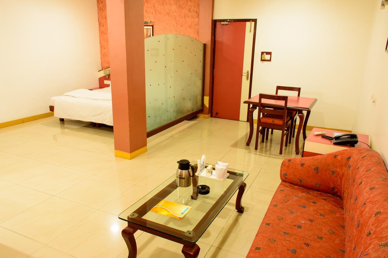 Blue Diamond The Hotel Korba Екстериор снимка