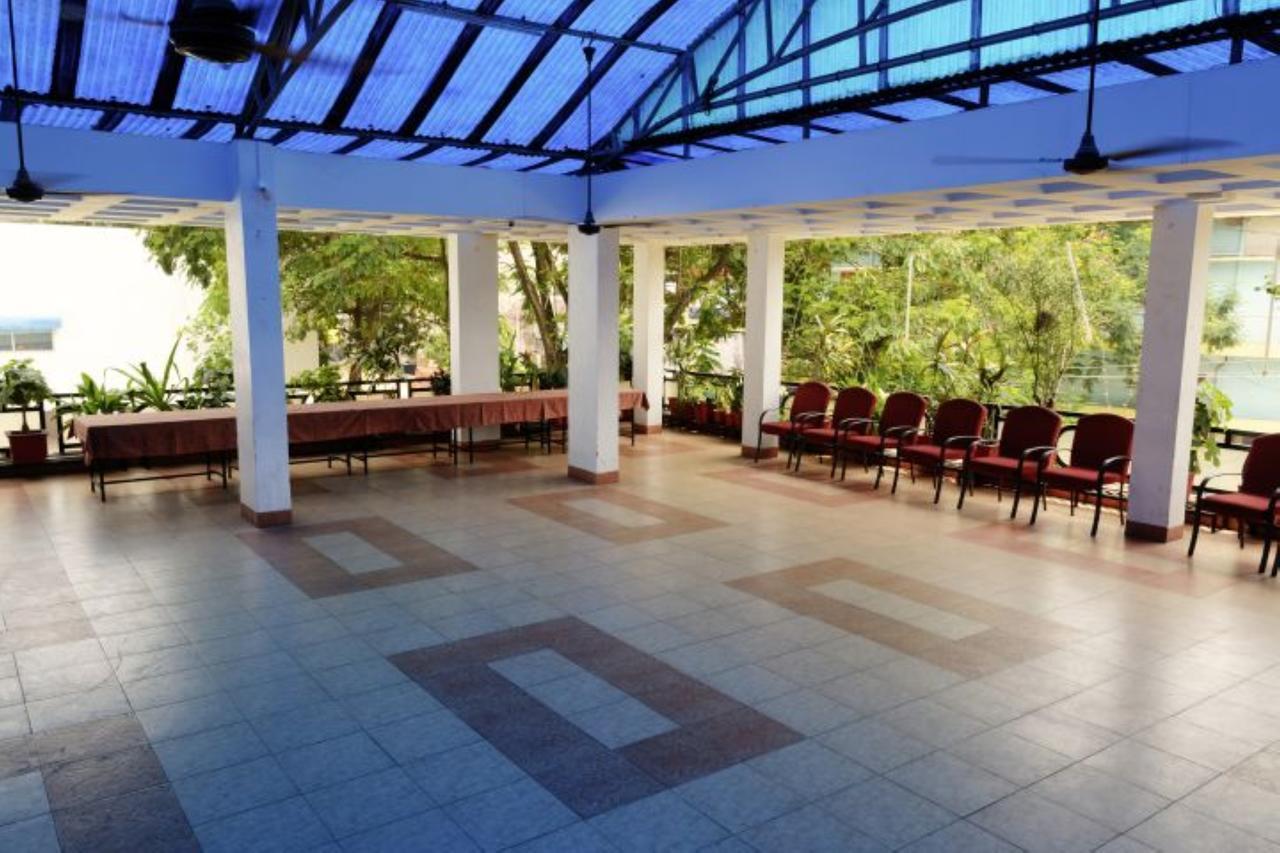Blue Diamond The Hotel Korba Екстериор снимка