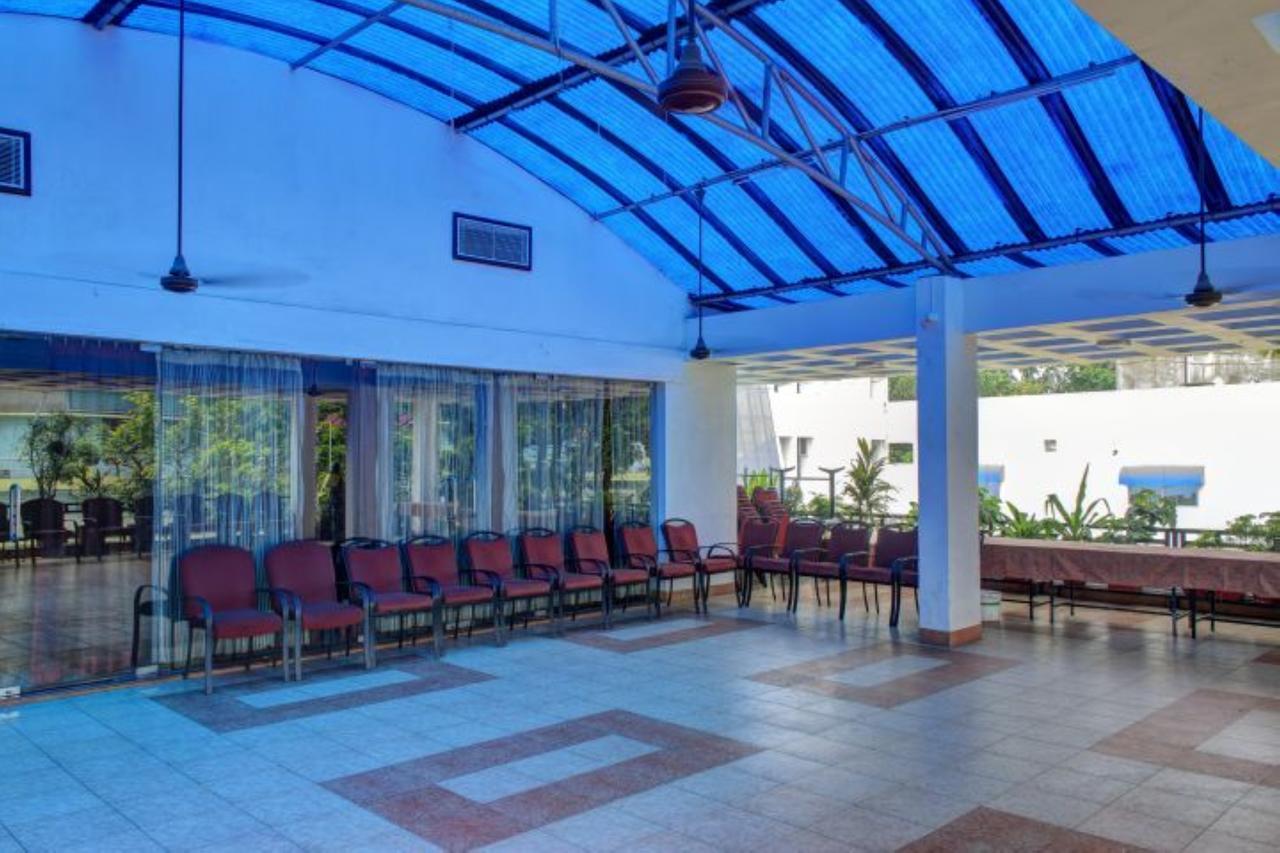 Blue Diamond The Hotel Korba Екстериор снимка