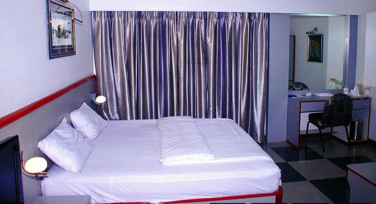 Blue Diamond The Hotel Korba Екстериор снимка